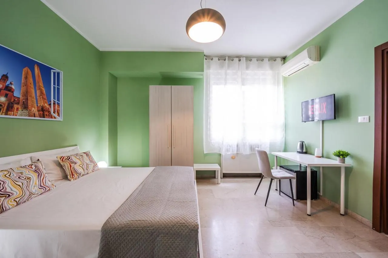 Hotel Made In Bo Bologna 0*,  Italia